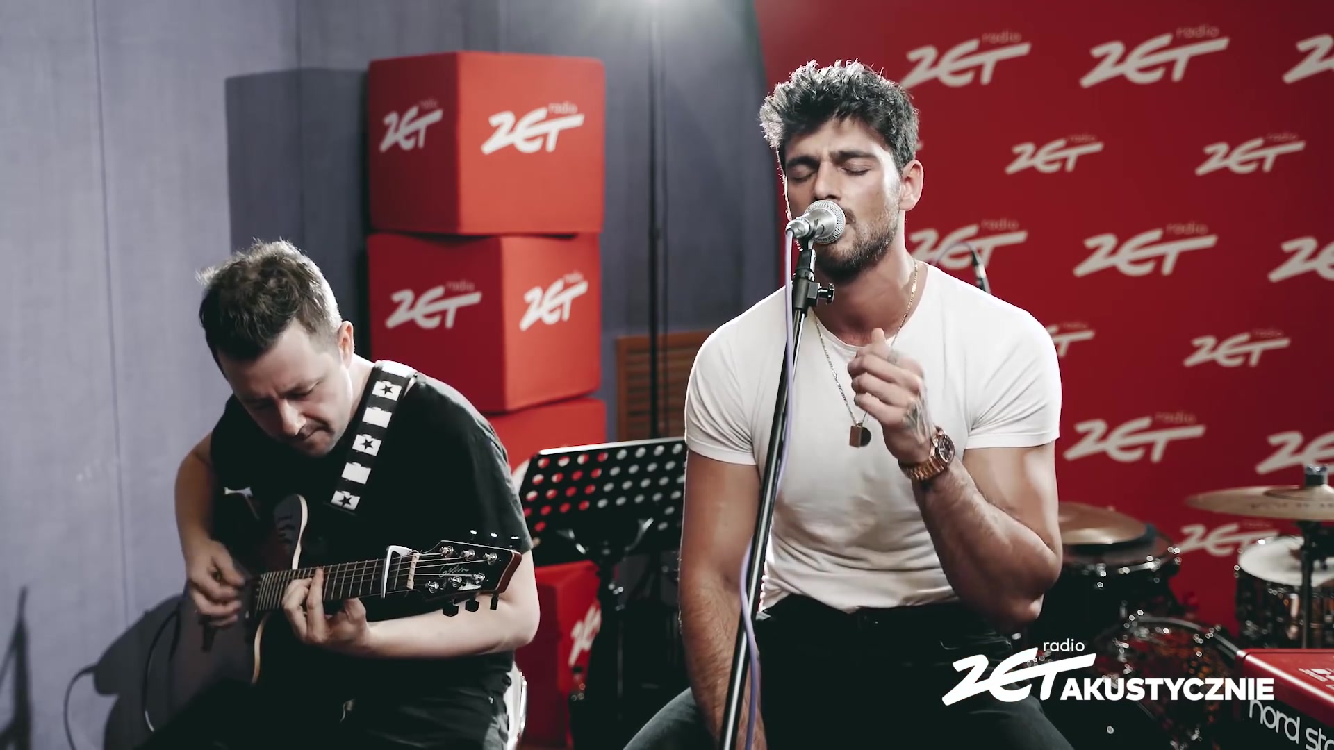 【波兰电影365dni】男主michele morrone新歌联唱 - feel it/ hard