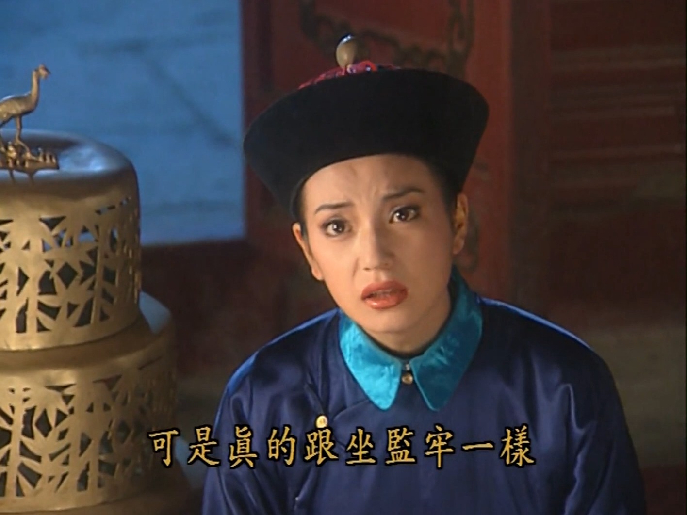 小燕子回淑芳斋被皇阿玛逮个正着,哈哈