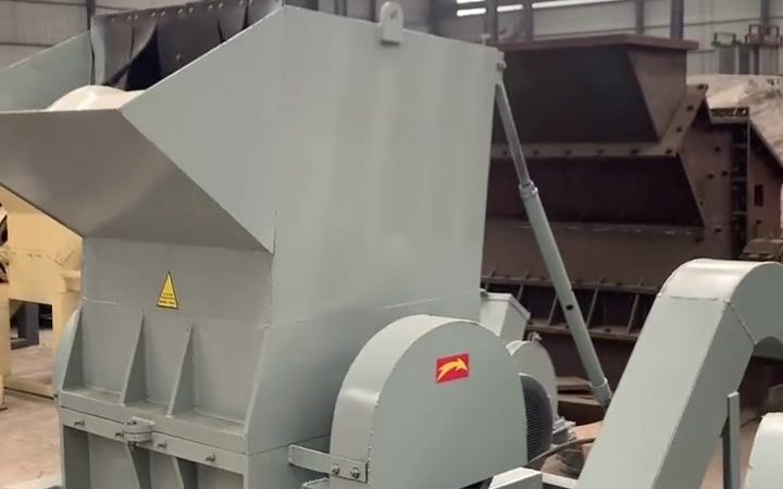 塑料粉碎机汽车保险杠粉碎机汽车保险杠粉碎机效果展示