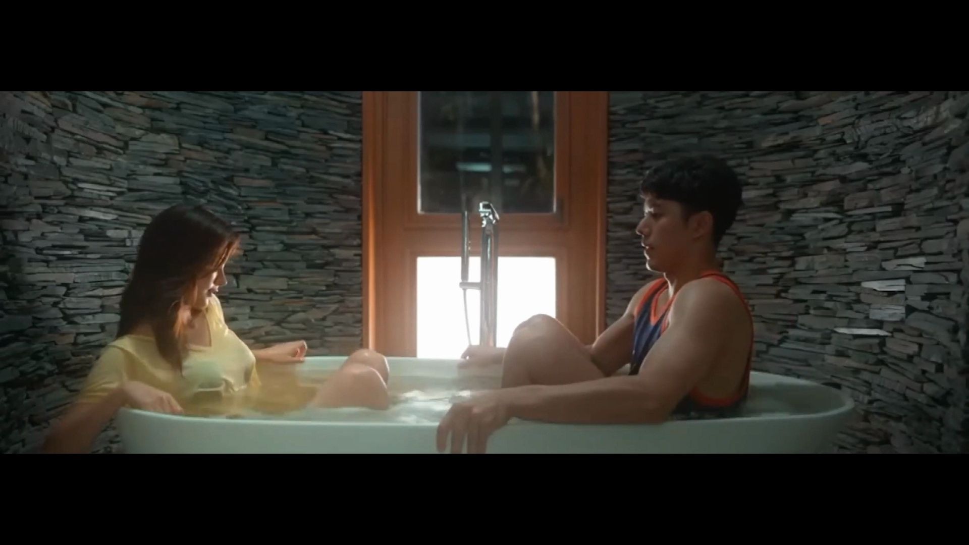 这就是传说的浴室开车,你遇见过么