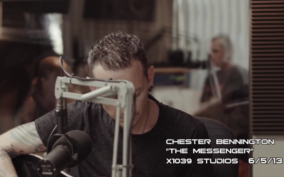 [图]Chester Bennington - The Messenger (X103.9 Studios 2013-06-05)