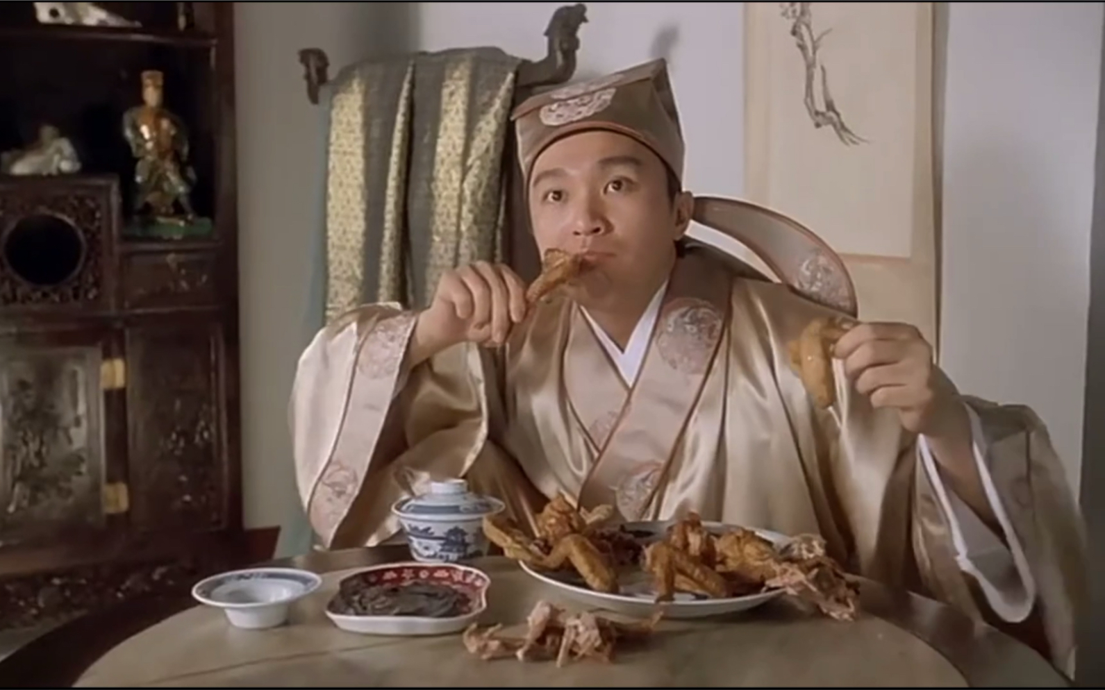盘盘周星驰电影里的吃饭镜头_哔哩哔哩 (゜-゜)つロ 干杯~-bilibili