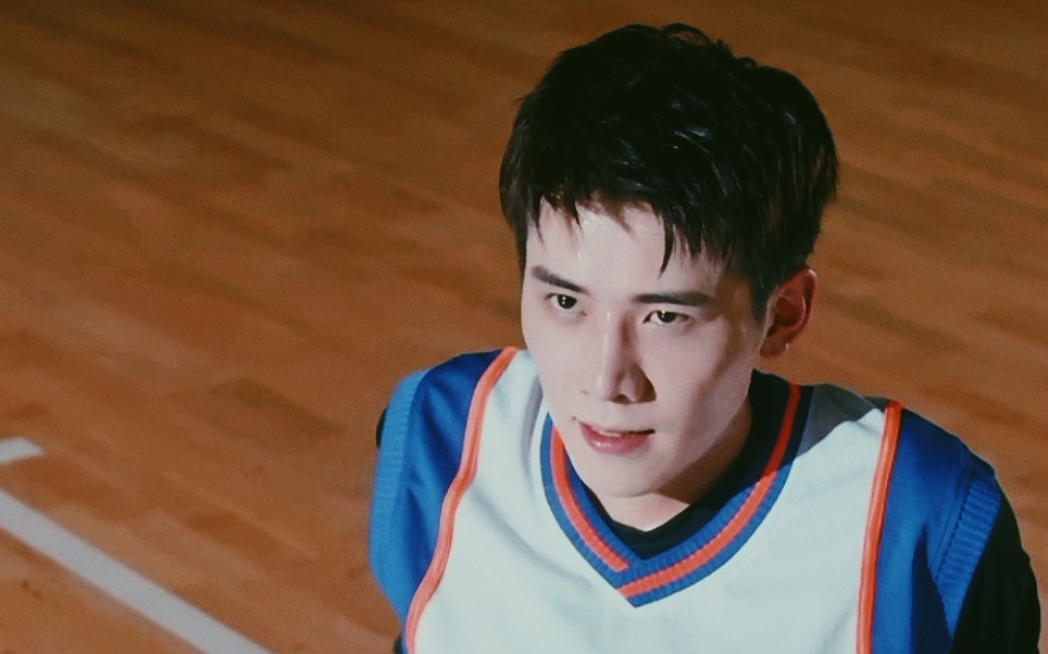 【任豪】为什么我的高中没有一个王粲学长