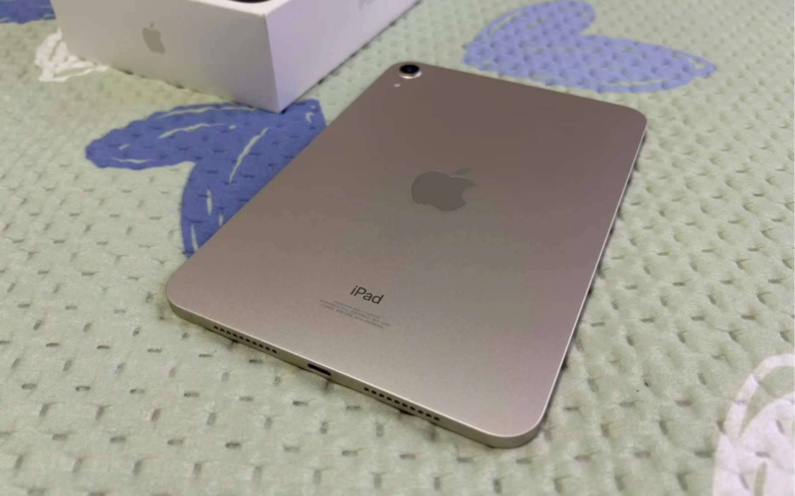 充电82次ipadmini6国行64g星光色高保修全套