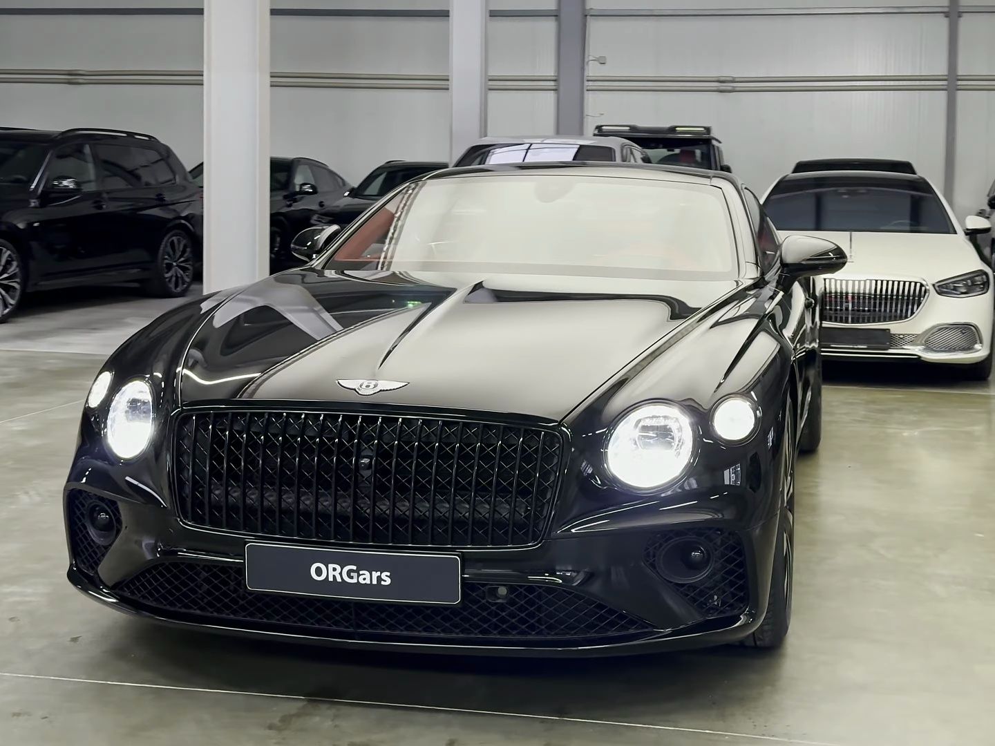 2024 宾利 bentley continental gt azure - 声音,内饰和外观