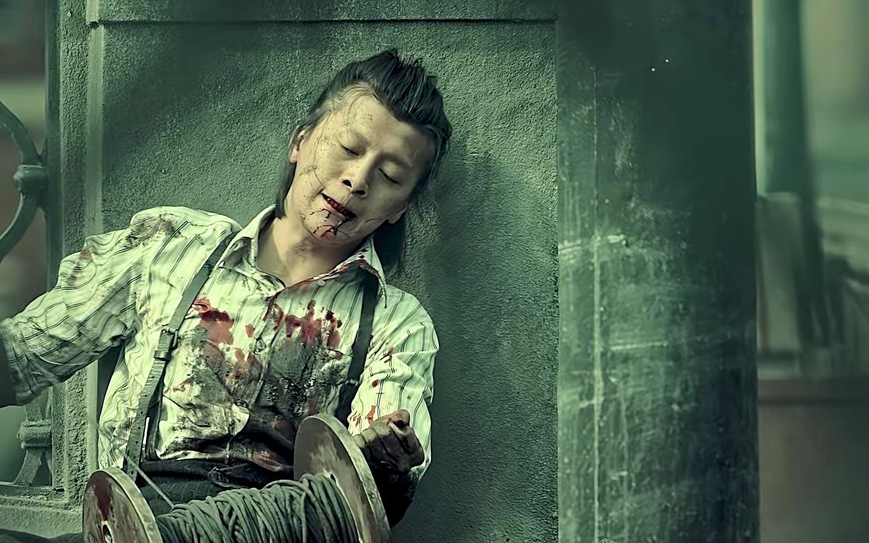 4k特制八佰影片中的一个小混混,只要抗战就不分好人坏人_哔哩哔哩