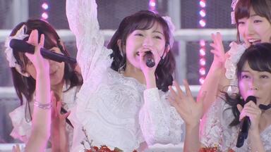 俵小百合、俵有希子、岡本奈月、飯田里穂、中村有沙、大島優子などのカード