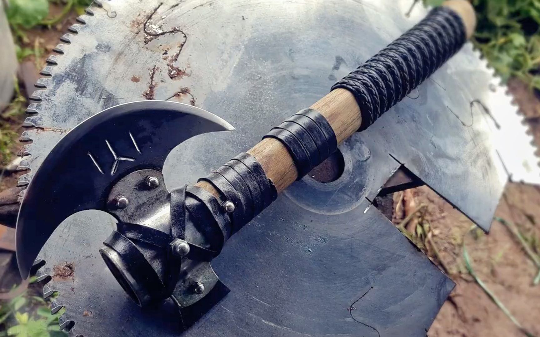 【手工】用废旧锯片改造一把露营斧,旧物利用_哔哩哔哩 (゜-゜)つロ