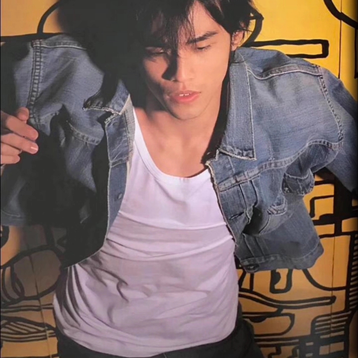 看看以前的周杰伦( 2900 ﹏ 0029 )