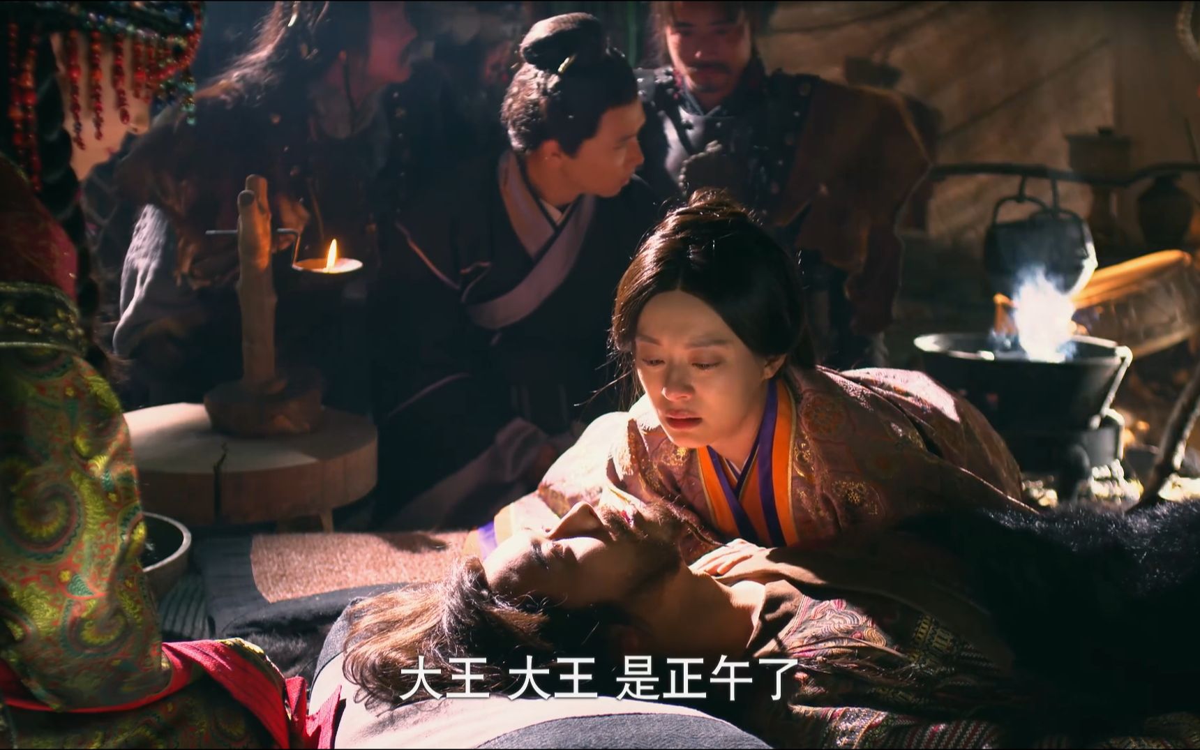 义渠君转移蛊虫救芈月,蛊虫果然厉害,硬汉也性命攸关