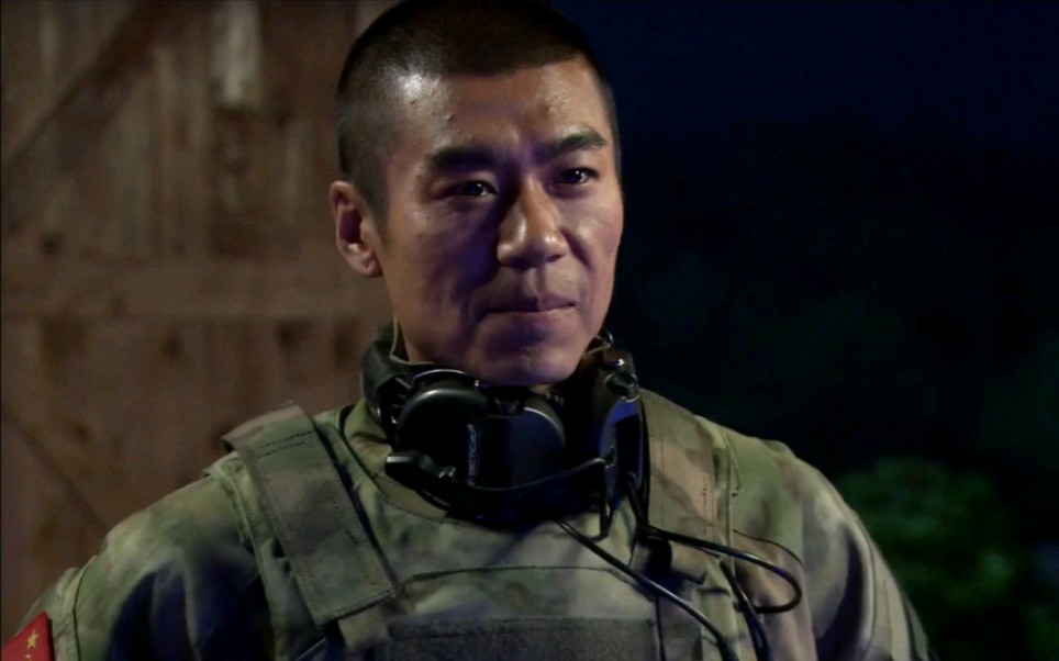 【雷战x叶寸心】火凤凰-训练菜鸟