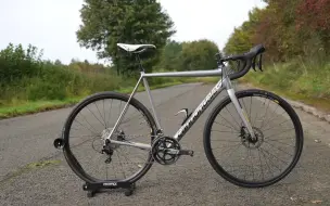 Download Video: 我花 500 英镑买了一辆廉价的 Cannondale CAAD12！