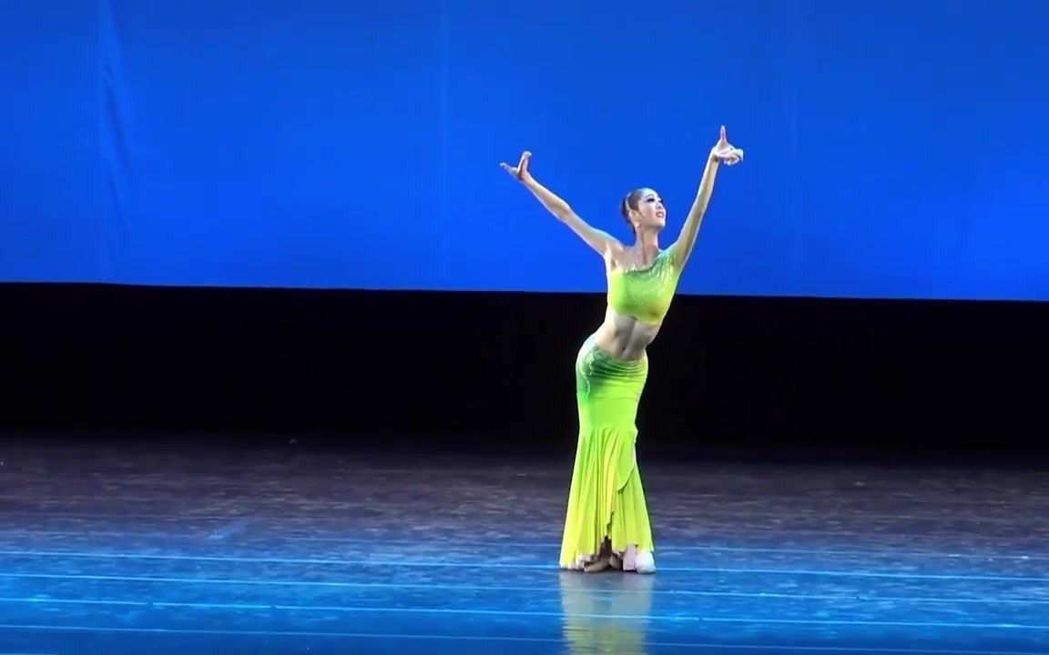 第十一届桃李杯少年女组傣族组合赵铭舞蹈无损背景音乐