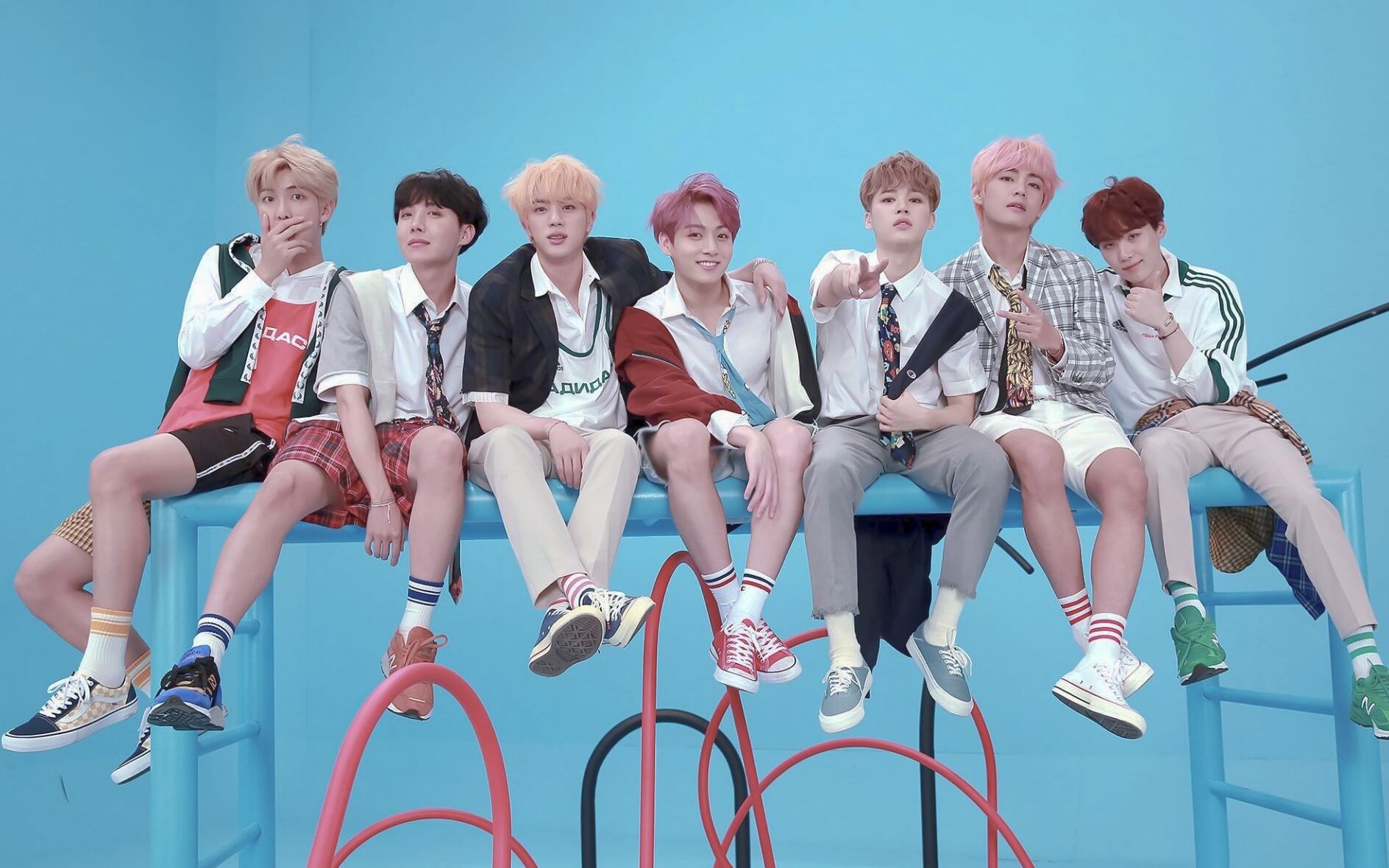 【bts】【dna】【防弹少年团】打歌舞台一秒换装