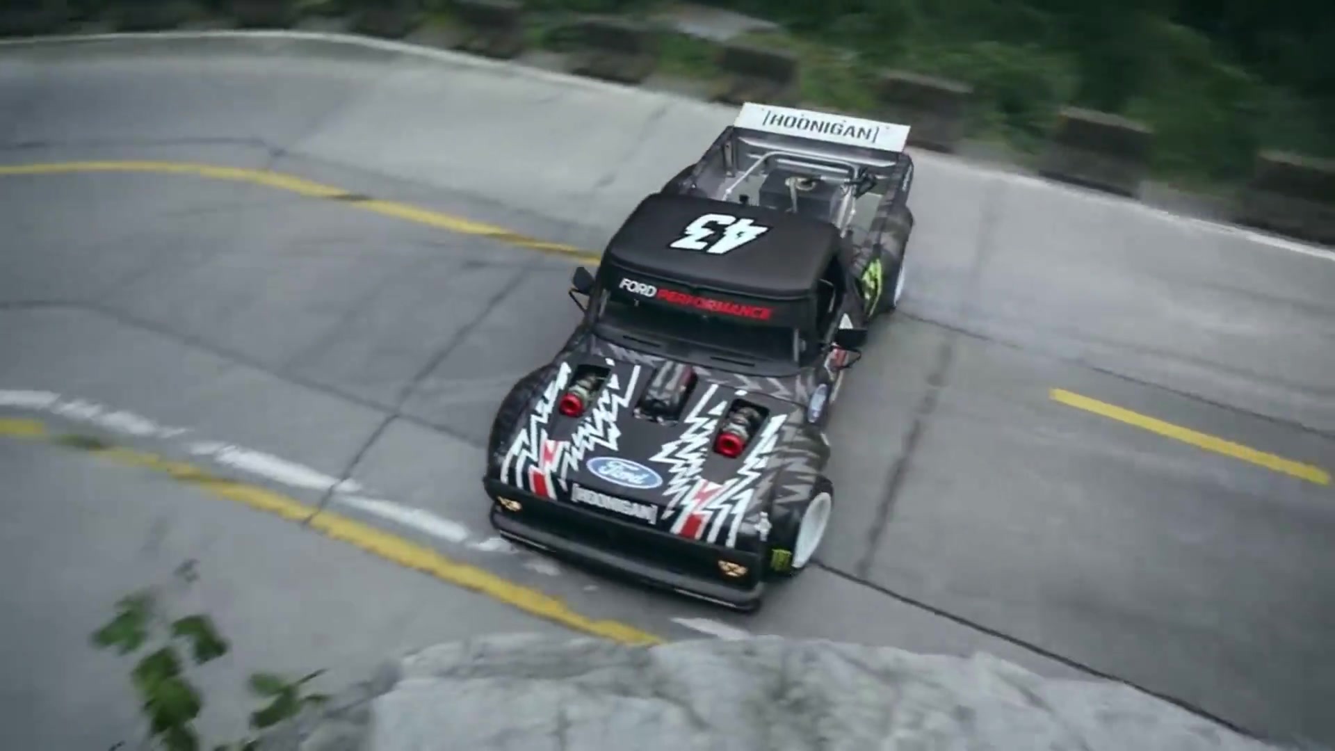 砖叔最新漂移力作-挑战张家界