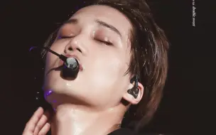 Download Video: 【金钟仁KAI】artificial love（太近了太近了太近了）