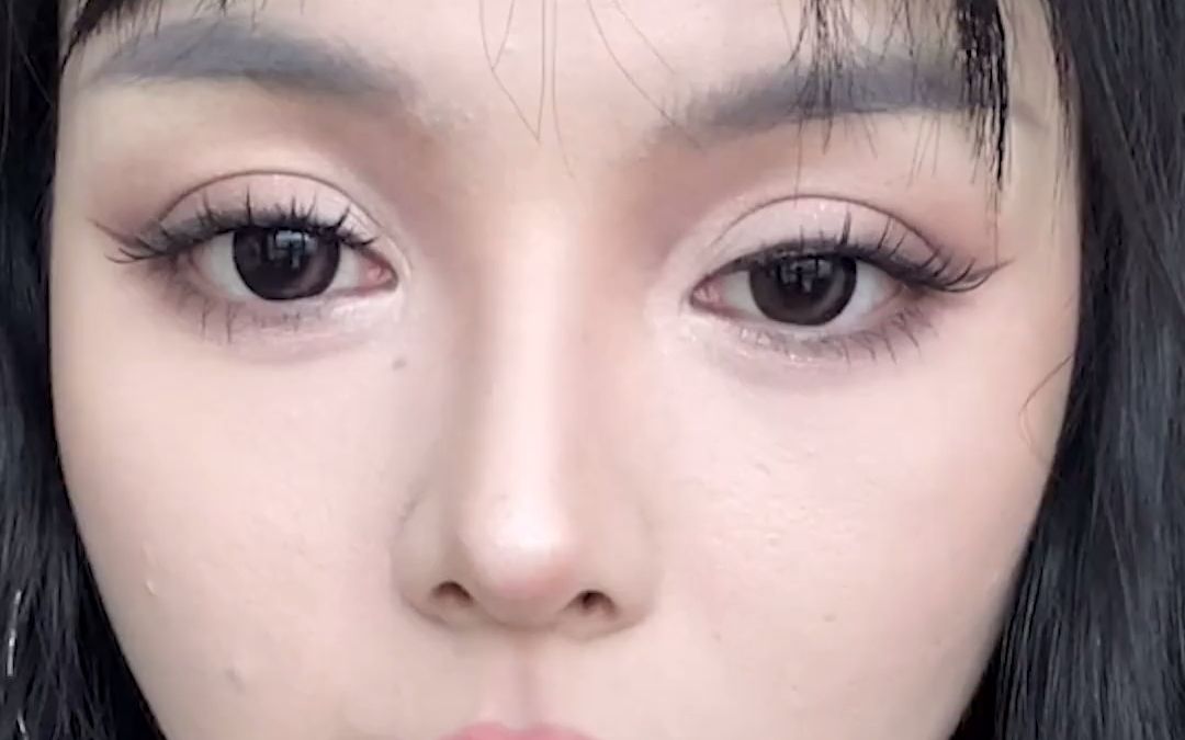 3分钟就能拯救你的薄唇,艾特你身边嘴唇薄的姐妹进来看!