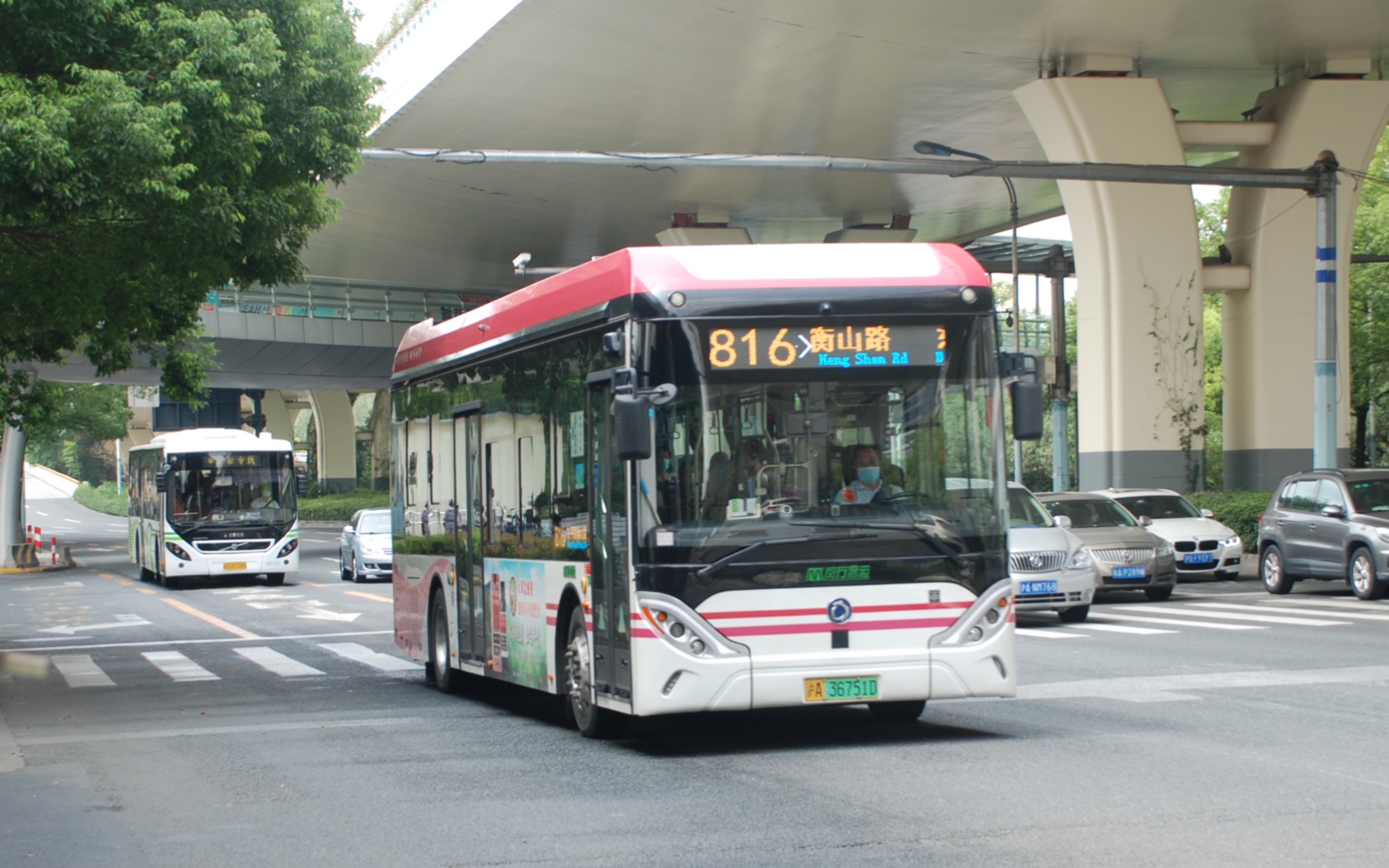 【水视频】上海公交闵行客运816路出站