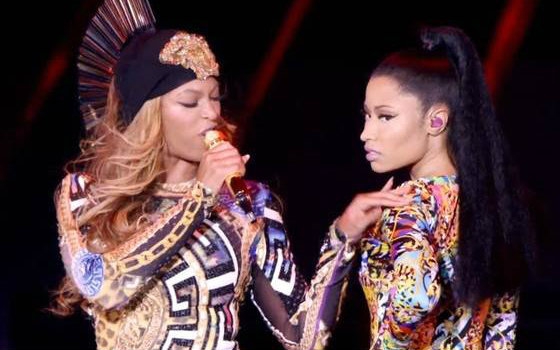 [图]Flawless - Beyonce & Nicki Minaj (Live) On The Run Tour