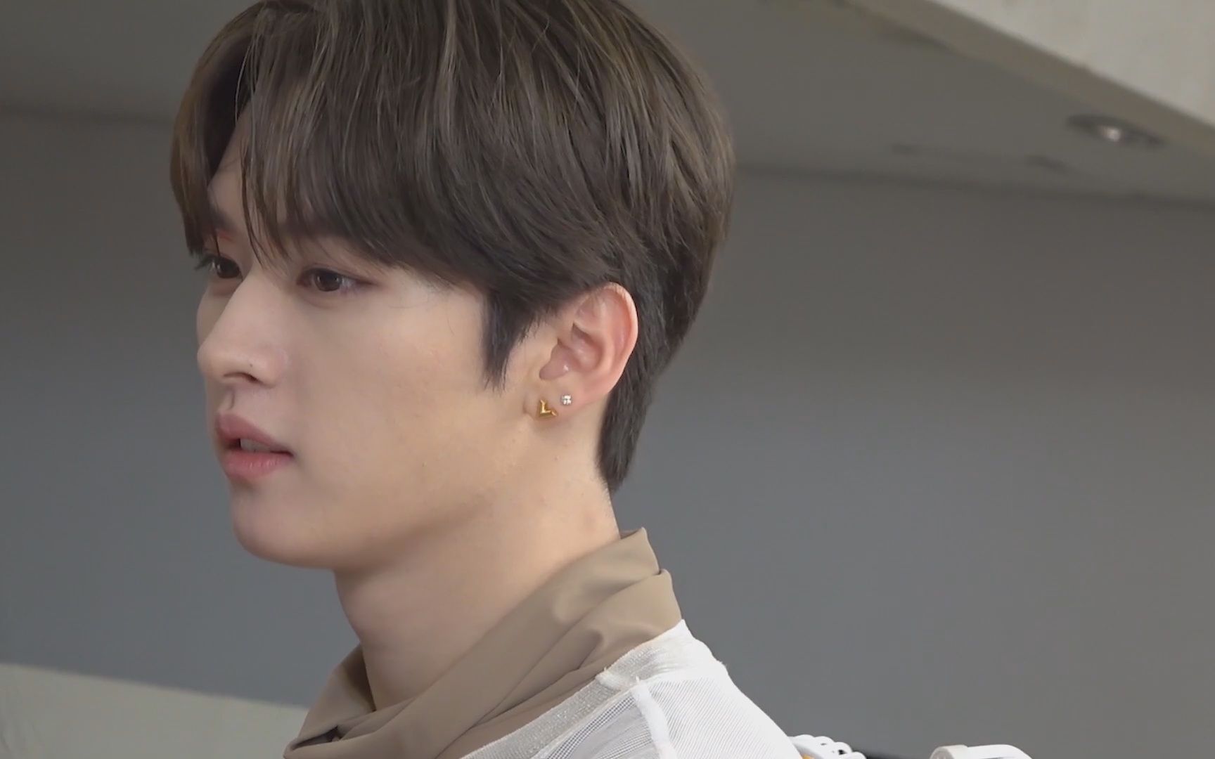 leeknow李旻浩200920backdoormv花絮leeknowcut中字