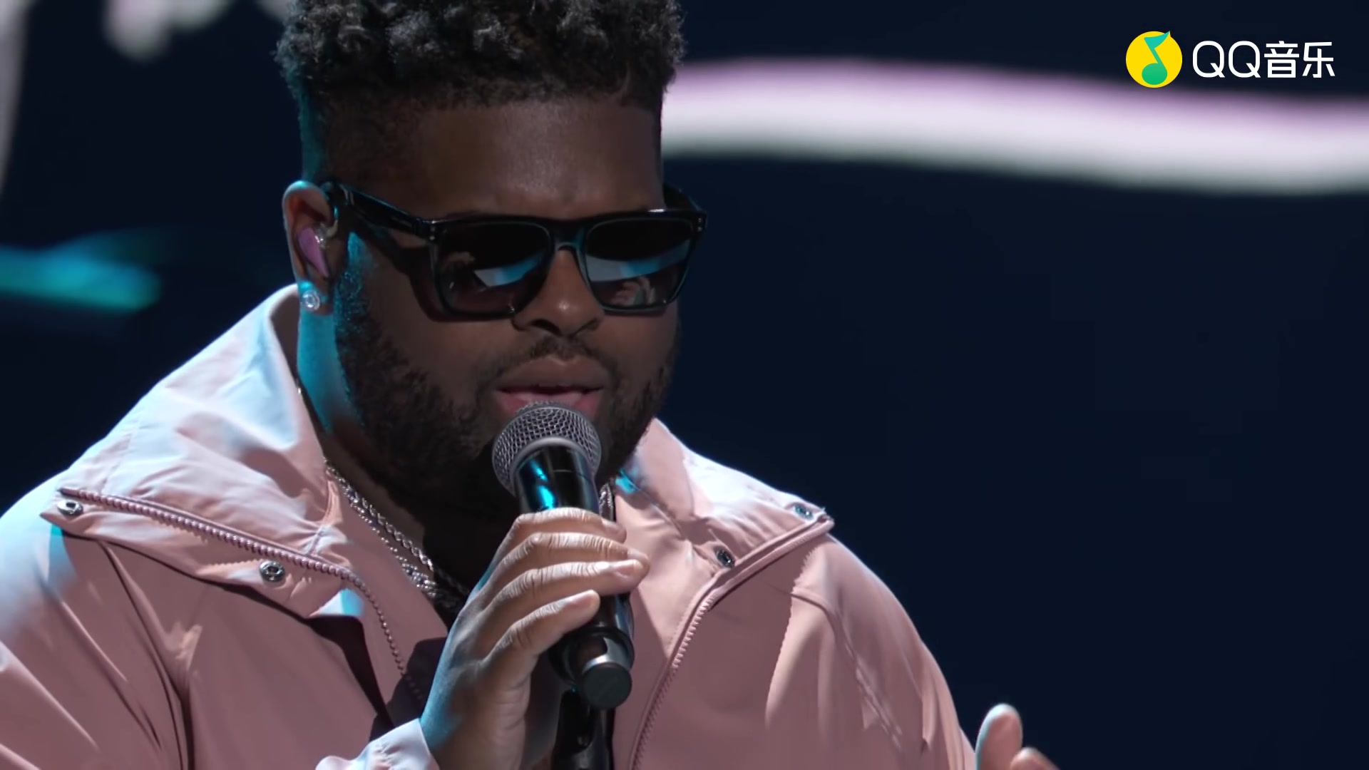 pink sweat$-honesty (live on soul train music awards 2019)(蓝光)