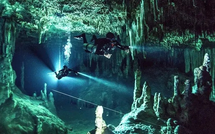 洞穴潜水秘境寻龙