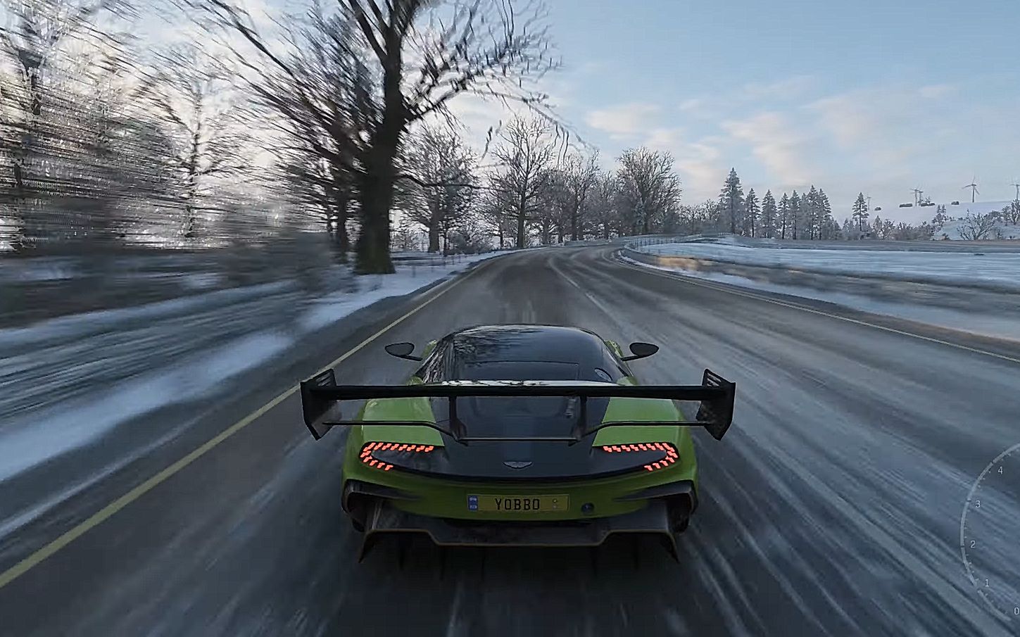 极限竞速地平线44k超高画质试驾2017阿斯顿马丁vulcanamrpro