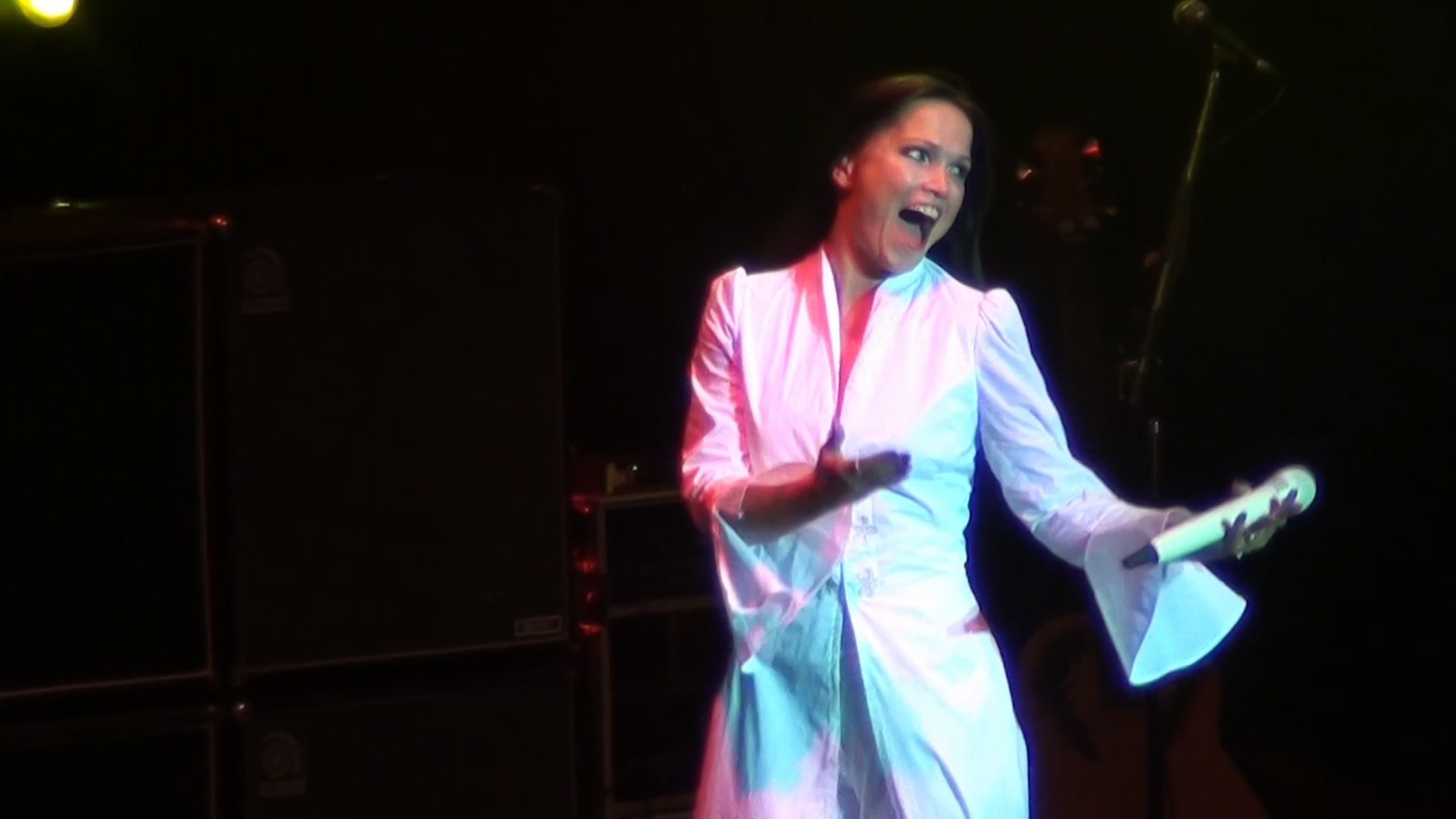 【蓝光原盘4k演唱会】塔雅·图仑尼 2015演唱会 tarja turunen - luna