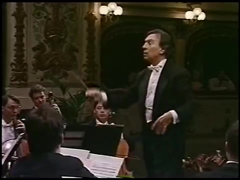 贝多芬第一交响曲 阿巴多 Beethoven Symphony 1 Abbado哔哩哔哩bilibili