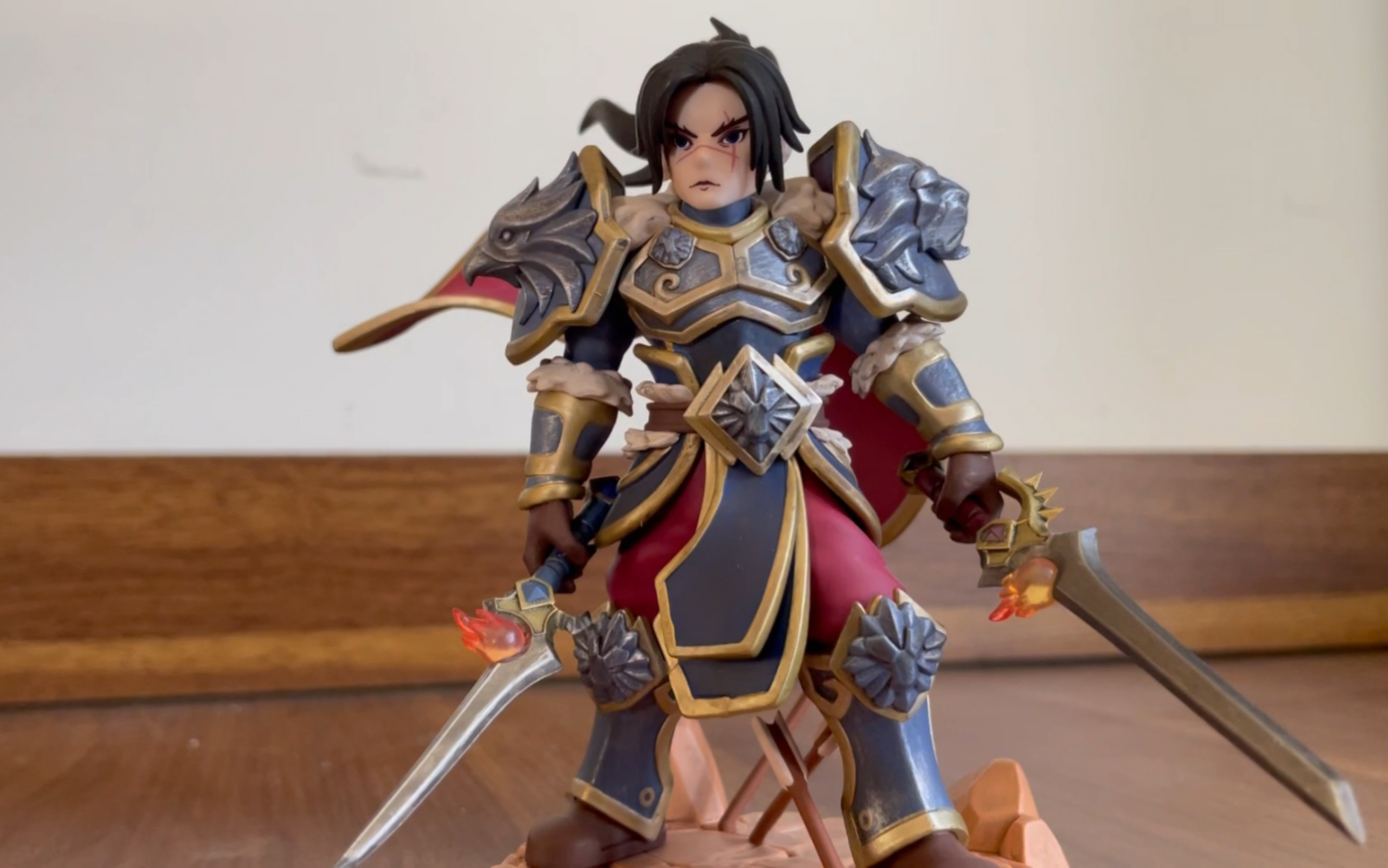 泡泡玛特魔兽世界系列手办盲盒之瓦里安61乌瑞恩