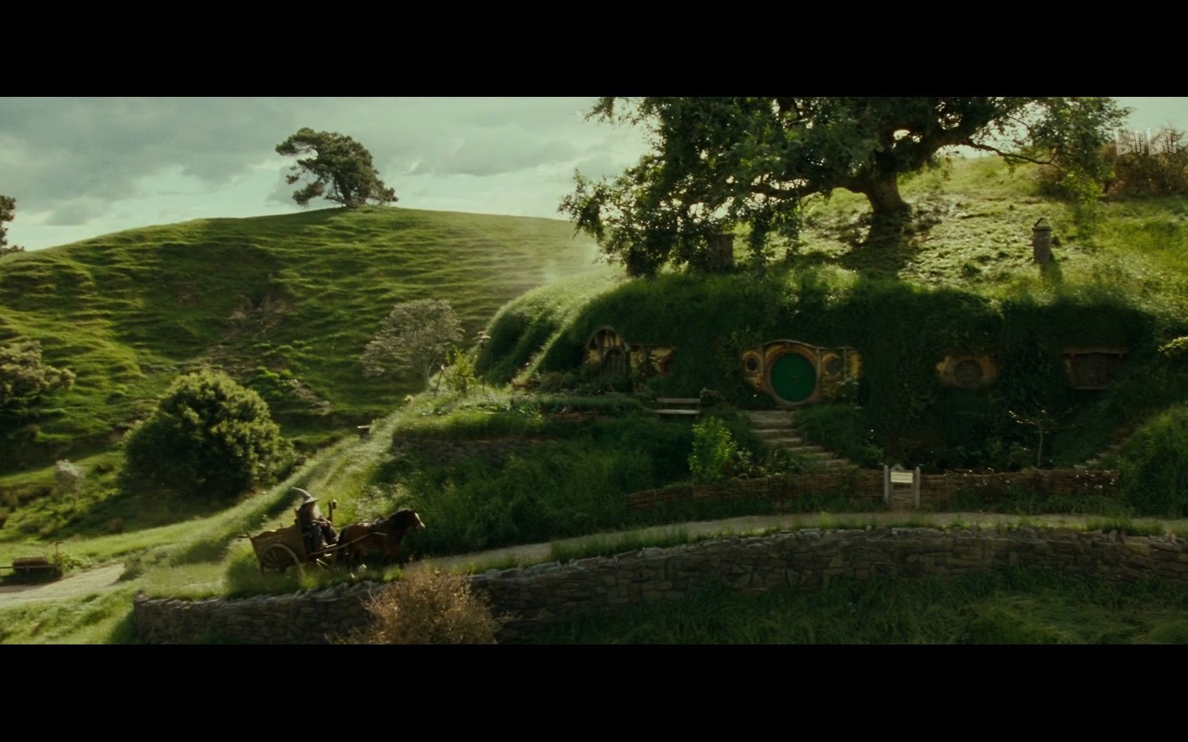 [图]【指环王】Concerning Hobbits