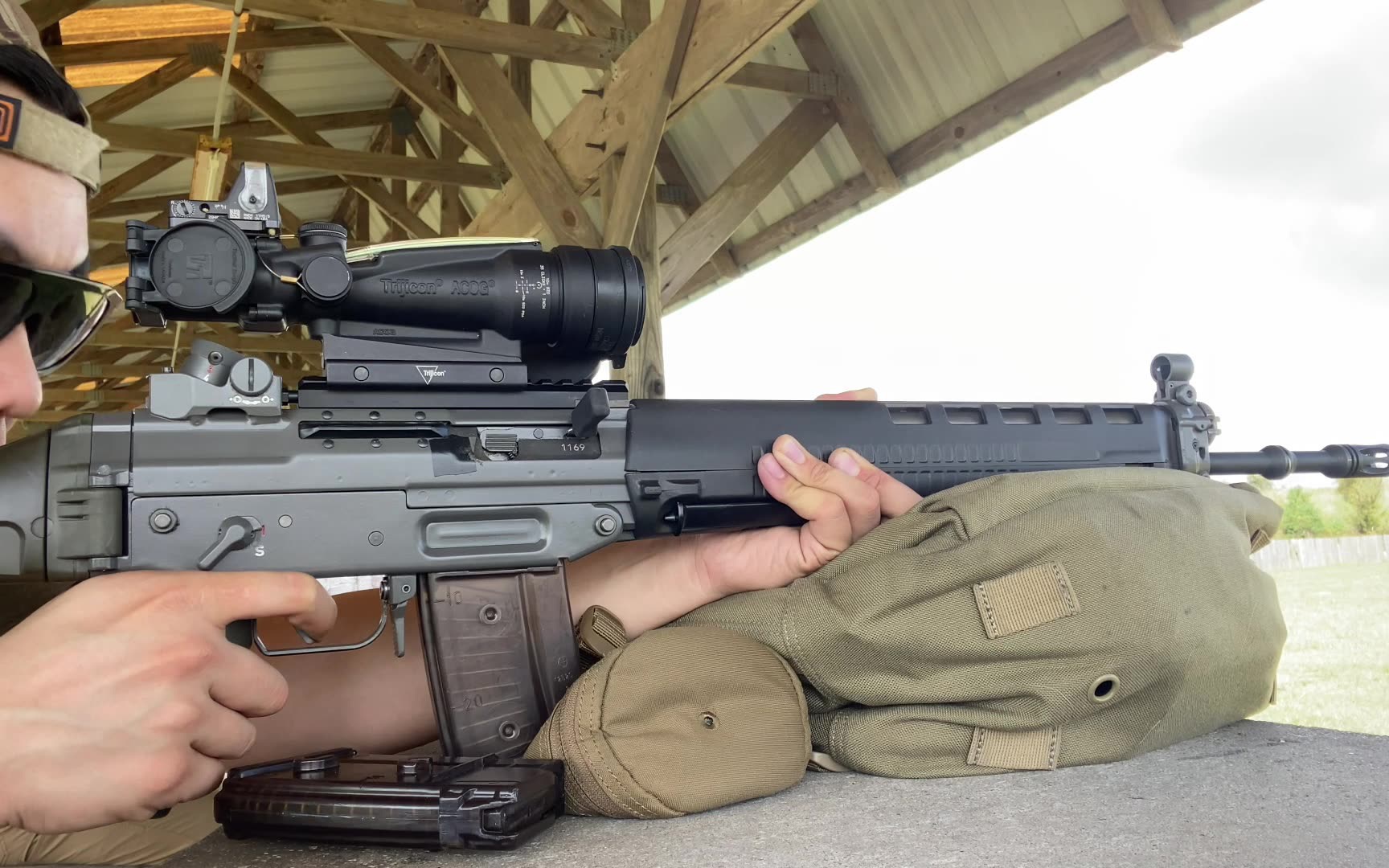 瑞士sig sg550 射击片段_哔哩哔哩_bilibili