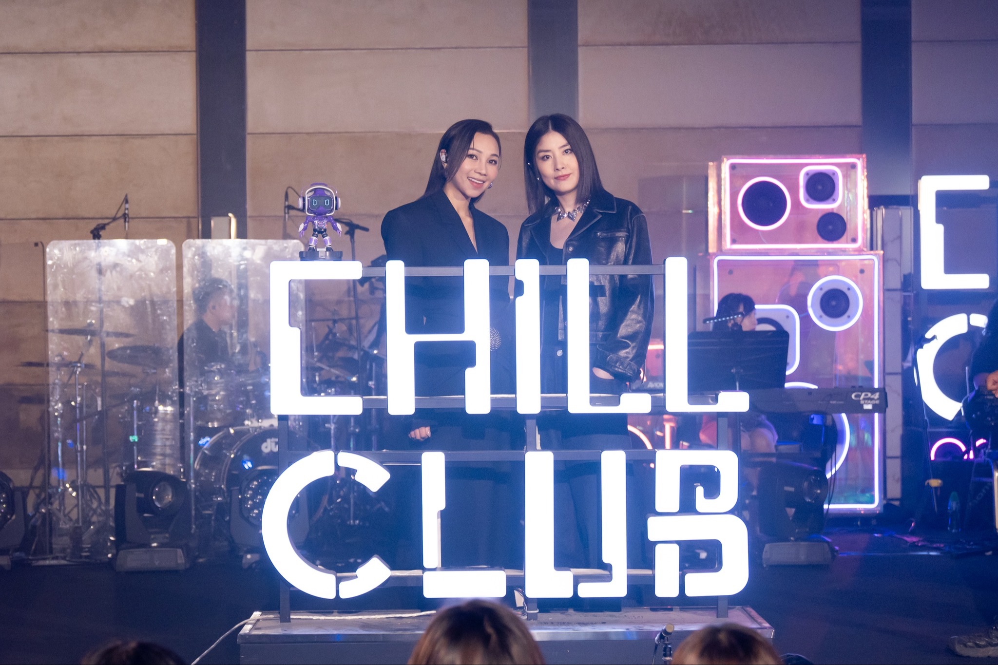 [图]【足本重温】《Chill Club》第244集：陈慧琳 AGA江海迦