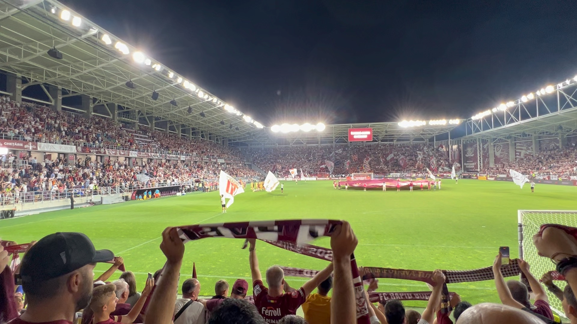 罗马尼亚足球甲级联赛第5轮:布加勒斯特快速vs佩特罗鲁("第一德比")