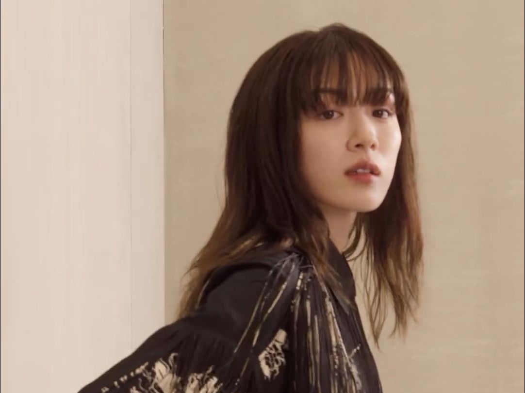 永野芽郁参加 prada winter 2024秋冬女装展