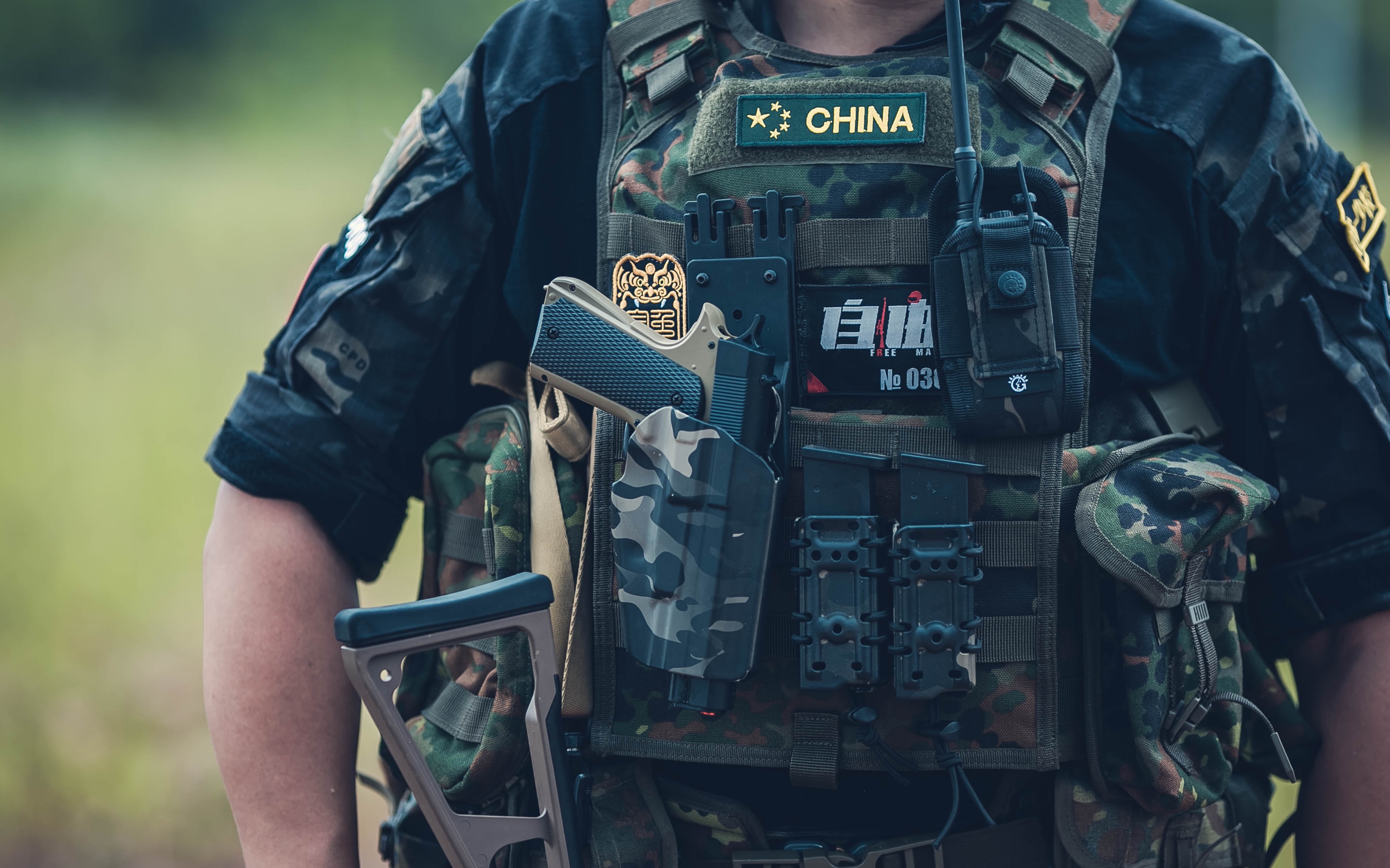 35度大棚场汗淋淋乐辉aug万能排障法金华自由人水弹战队20190630下场