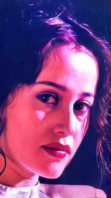 axik daryasi nurnisa abbas