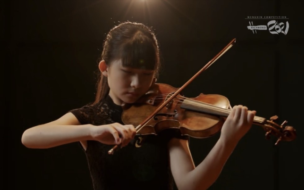 [图]蔡珂宜 & 小提琴 - 瓦格纳-浪漫曲 Wagner Romance from Albumblatt, Chloe Chua (violin)