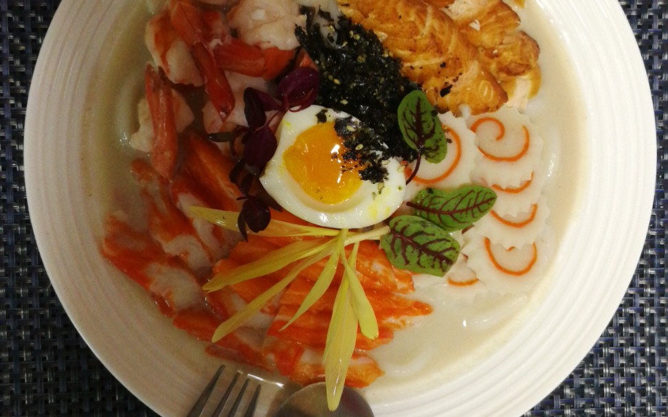 学生成长健康主食 日式豚骨海鲜乌东面