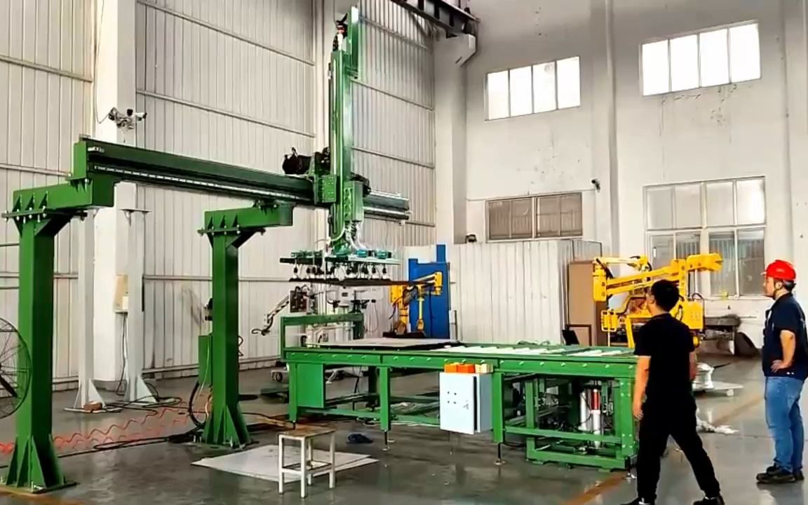吸盘桁架机械手完成板材自动化流水线搬运的案例分享