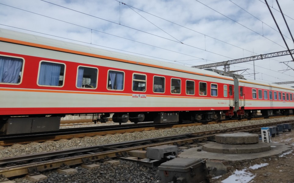 【成色较好的原色】有六节原色的k1216上行通过