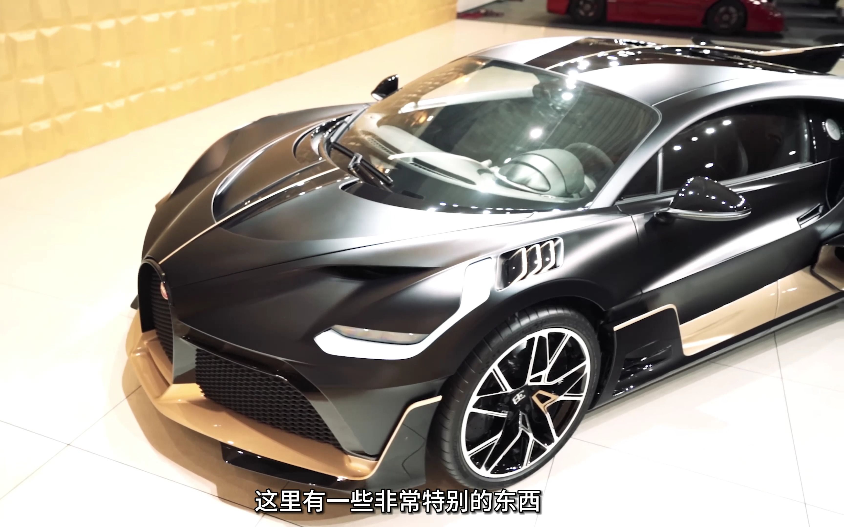 857万美元,限量40台的布加迪(Bugatti)Divo 1500匹马力 你有兴趣买吗?哔哩哔哩bilibili