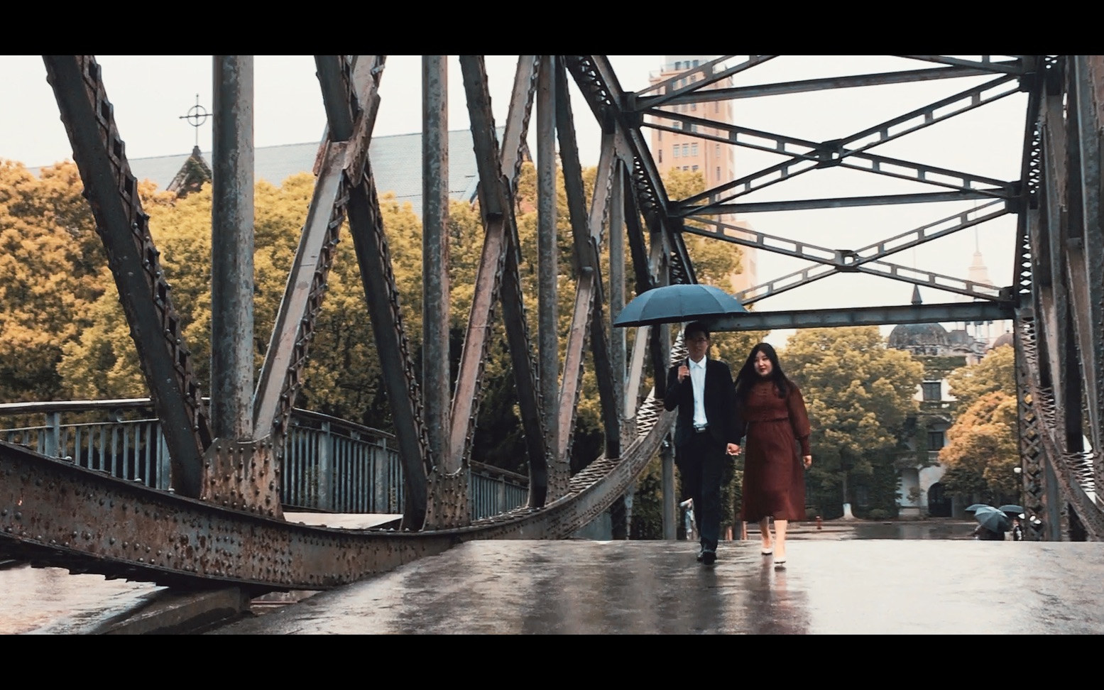 iphone短片无缝转场致敬油管大神benntk上海车墩影视基地情侣短片全程