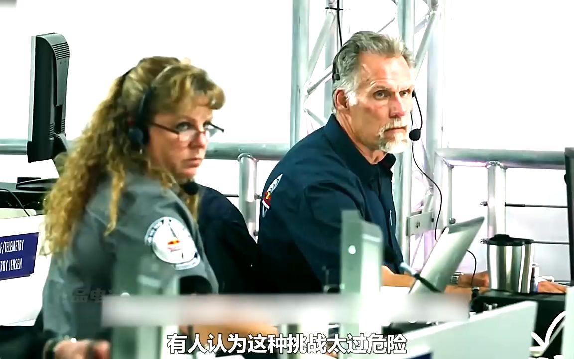 从四万米高空跳下