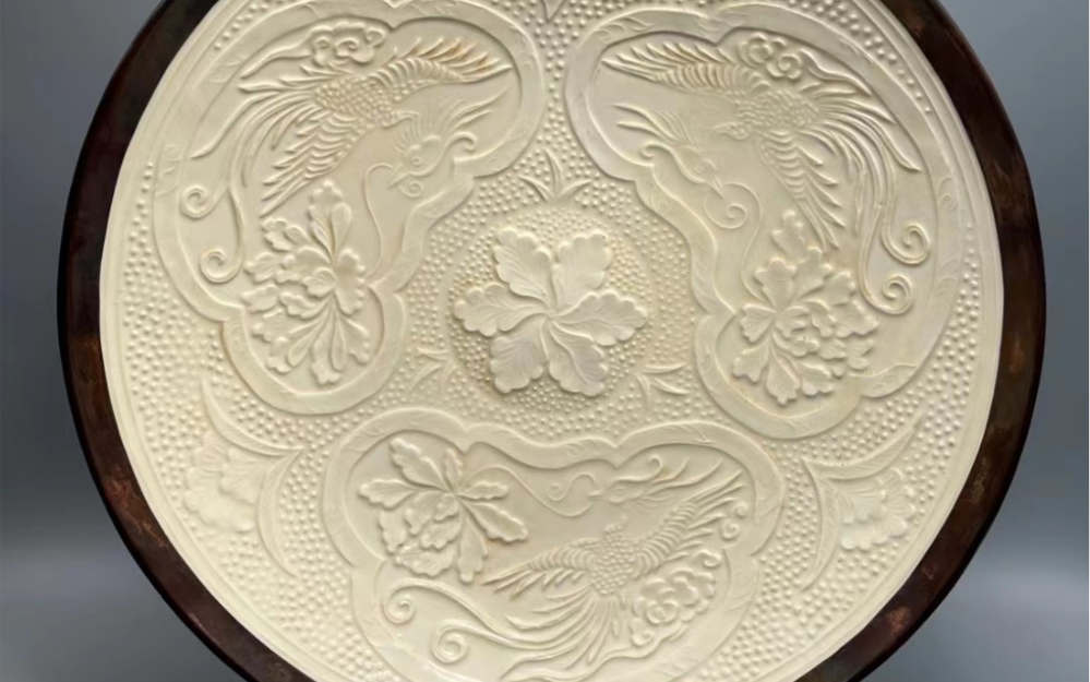 宋代印花定窑盘