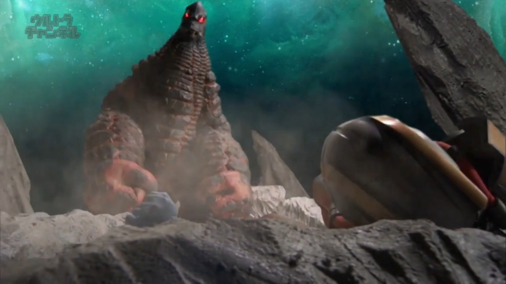 奥特赛罗格斗赛罗摆脱怨念装甲消灭雷德王