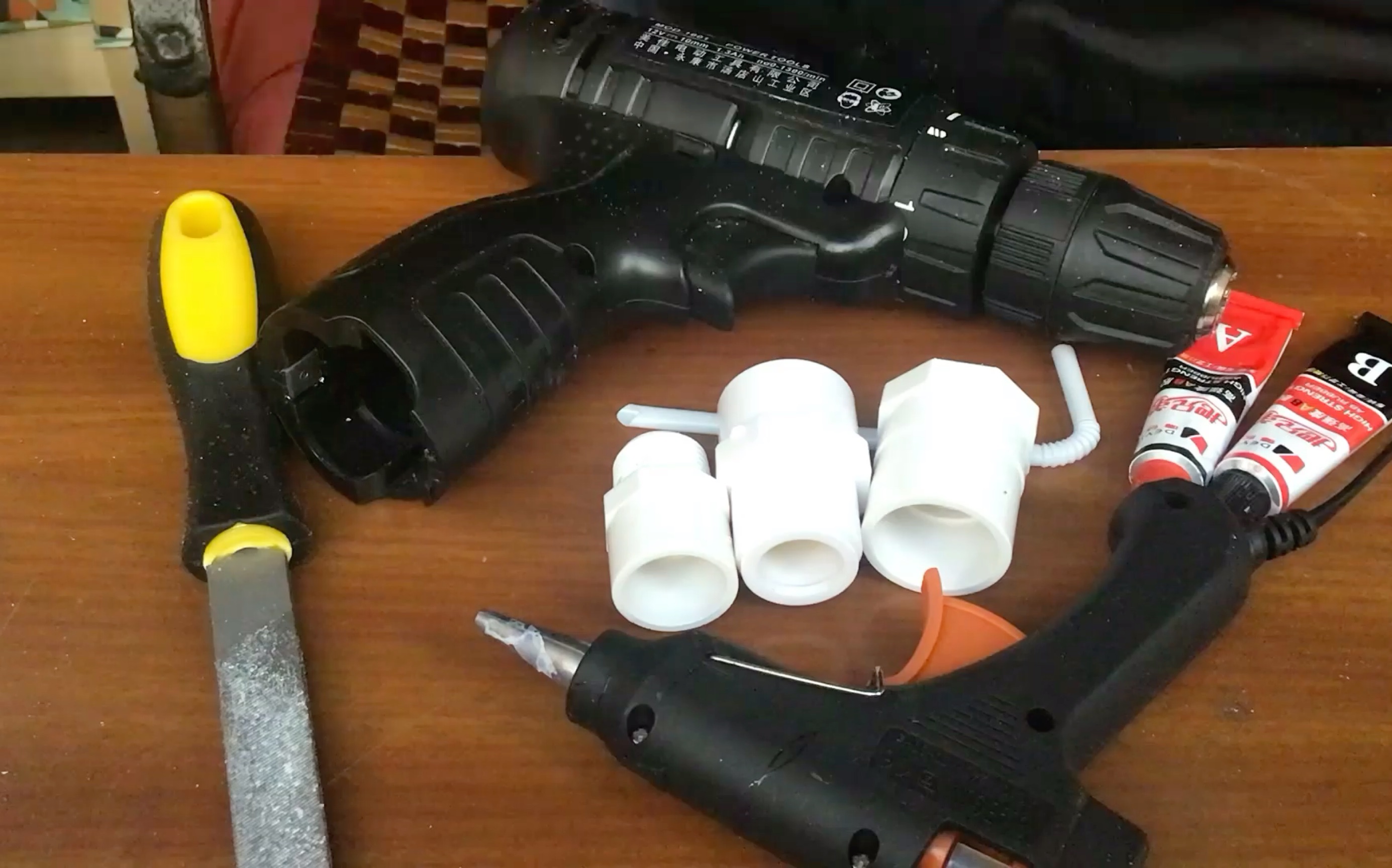 详细介绍diy鱼缸增氧炮制作过程成本几块钱氧气泵也不需要了