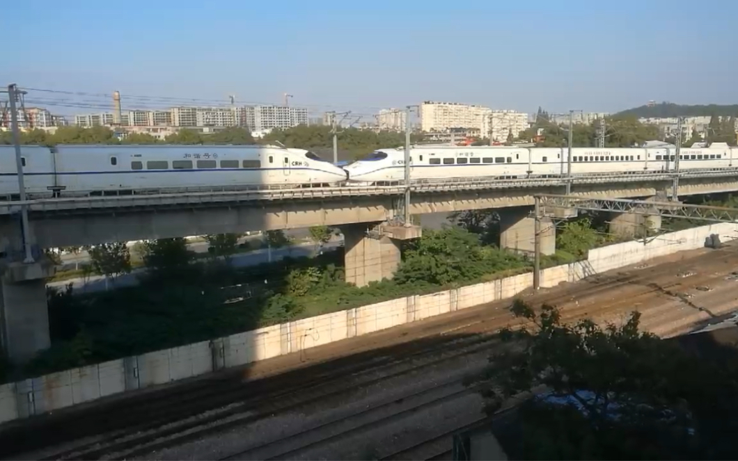 【极其罕见三车交汇】沪宁城际重联crh2c担当的0g7014与原色车k234通