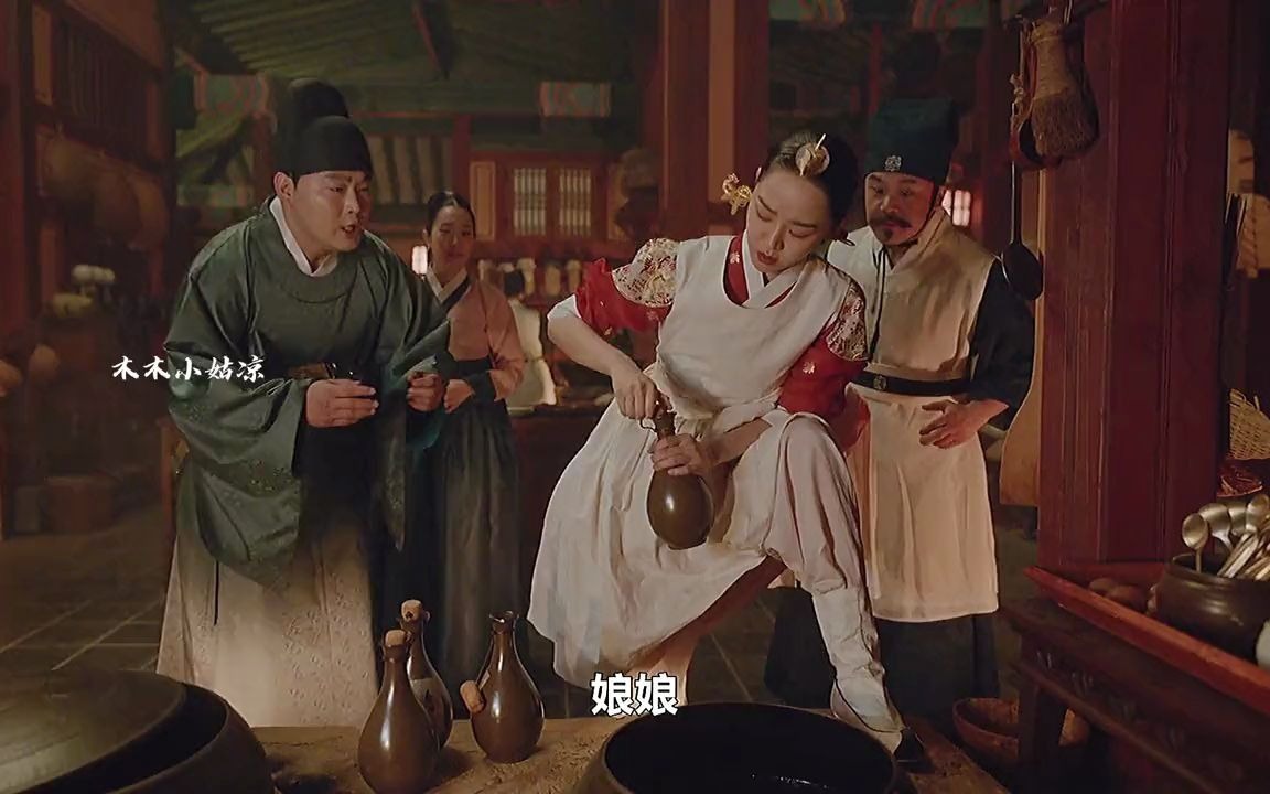 现代人穿越到古代做法餐讨好王后娘娘填满湖水回现代