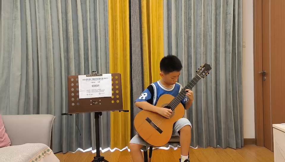 sgc深圳第二届古典吉他大赛儿童组(b组) (初赛) 邹明轩